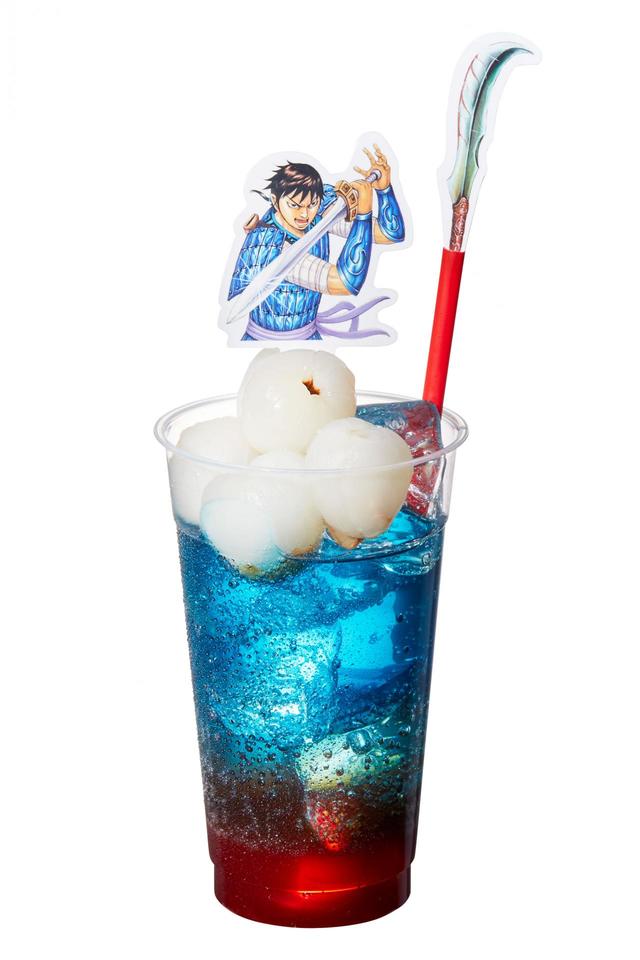 信のブルーライチウォッカソーダ