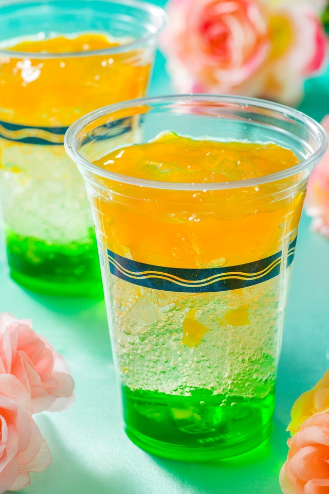 スパークリングカクテル(オレンジゼリー&グリーンアップル風味) 