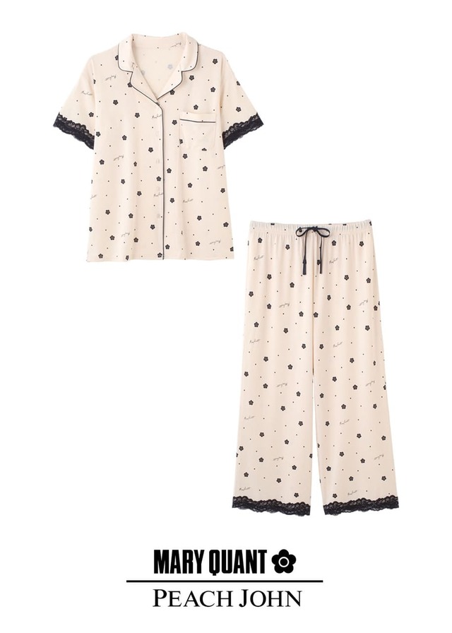 【MARY QUANT×PEACH JOHN】「デイジーレースシャツパジャマ」¥6,600、サイズ：ワンサイズ、カラー：アイボリー
