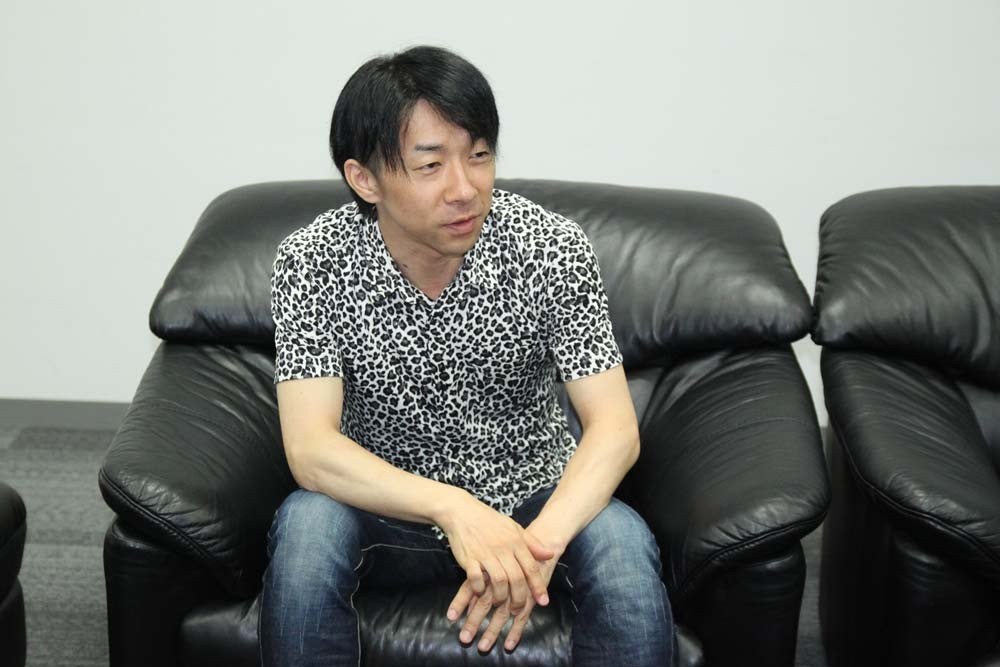 金爆との出会いは麻雀!? 人気DJ浅井博章さんが語る“V系シーン今昔”（1