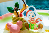 東京ディズニーラン“クリスマス・ファンタジー”アフタヌーンティーセット｜東京ディズニーランドホテル「ドリーマーズ・ラウンジ」ドホテル「ドリーマーズ・ラウンジ」