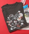 【サンリオ×FREAK'S STORE】“HELLO KITTY”コラージュ プリントTシャツ ¥5,995/スイーツやフラワーモチーフと「ハローキティ」をコラージュしたインパクトあるプリント