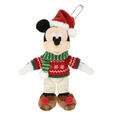 ぬいぐるみバッジ 2,500円｜東京ディズニーリゾート「ディズニー・クリスマス」スペシャルグッズ｜販売店舗：東京ディズニーランド「ディズニー＆カンパニー」、東京ディズニーシー「ガッレリーア・ディズニー」｜発売日：2024年11月8日（金）