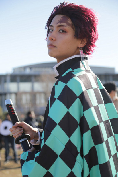 C97 コミケにイケメン 美麗コスプレ大集合 鬼滅の刃 Fate 第五人格ほか 写真満載 Medery