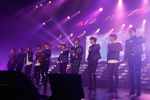 PENTAGON　12月10日＠東京・豊洲PIT