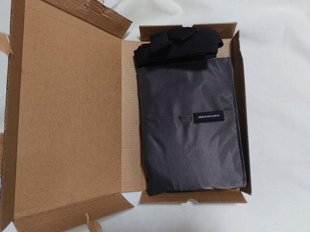 丁寧に梱包されている