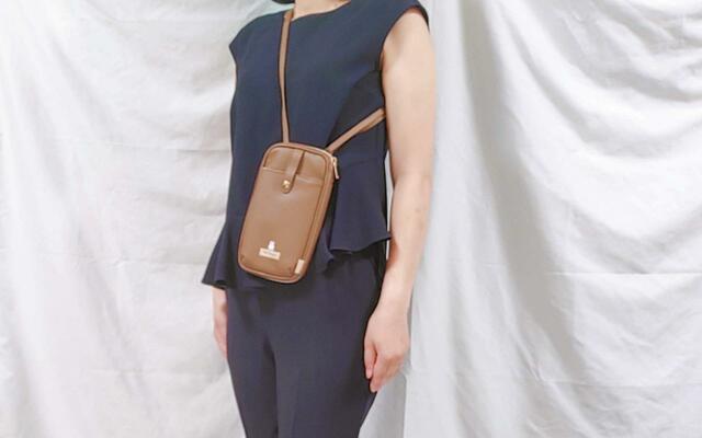 【ミッフィー×スタディオクリップ】落ち着いたブラウン×ネイビーでシックな印象に