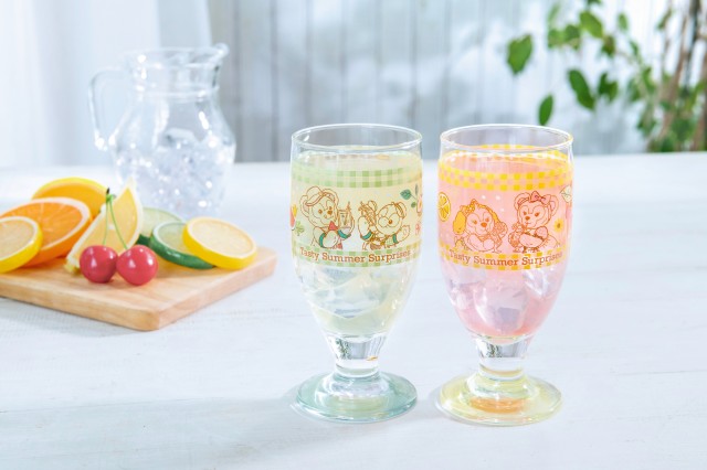 「ダッフィー&フレンズのテイスティ・サマー・サプライズ」グラスセット