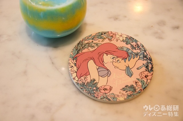 ＜フランダー＞しましまヨーグルトドリンク ￥1,090（税抜） / コースター付き ￥1,890（税抜）