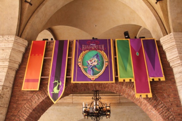 メディテレーニアン・ハーバー ヴィランズデコレーション