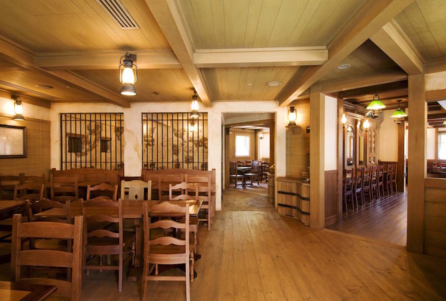 ハングリーベア・レストラン 店内