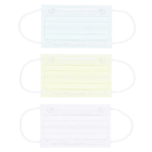 マスク 1,800円｜サイズ：(マスクサイズ)約90(最大140)×約145mm、セット内容：3色×各10枚(個別包装)計30枚｜販売店舗：東京ディズニーリゾート・トイ・ストーリーホテル内ディズニーショップ「ギフト・プラネット」