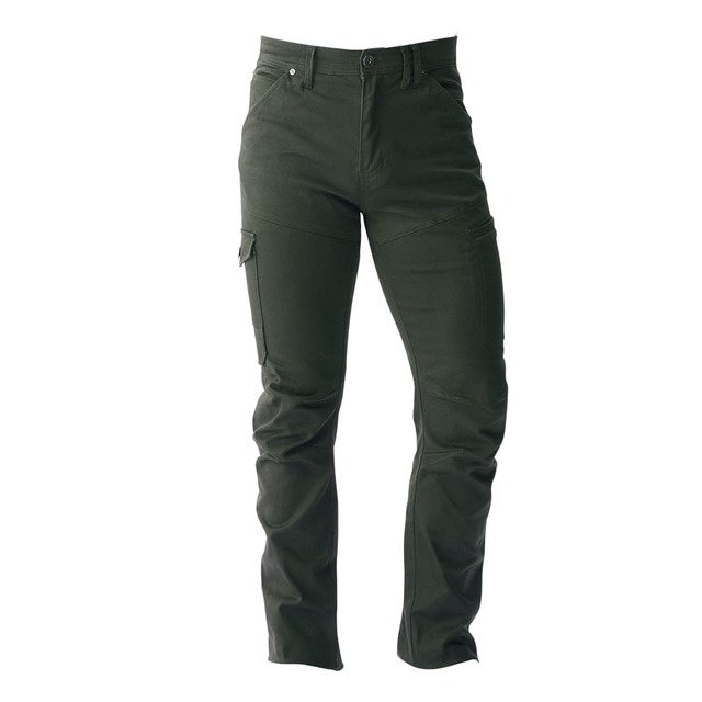 【ワークマン「年間カジュアルウェア」売上ランキング 9位】「4D超撥水ストレッチカーゴパンツ」2,900円（税込）