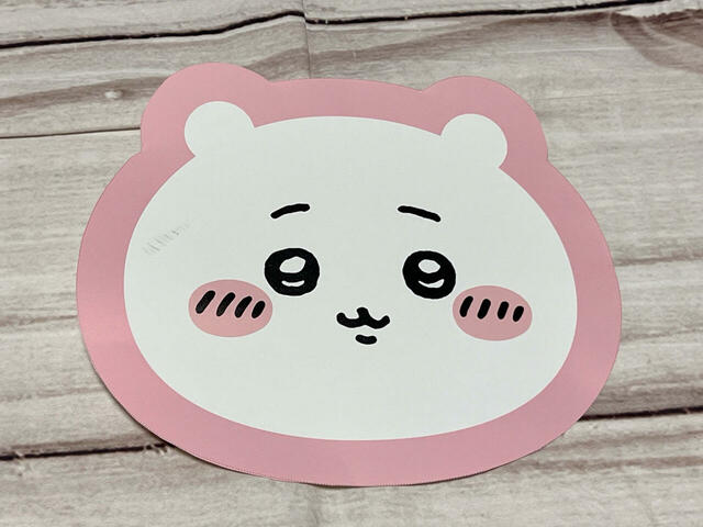 切り取ったちいかわのお顔。かわいい！