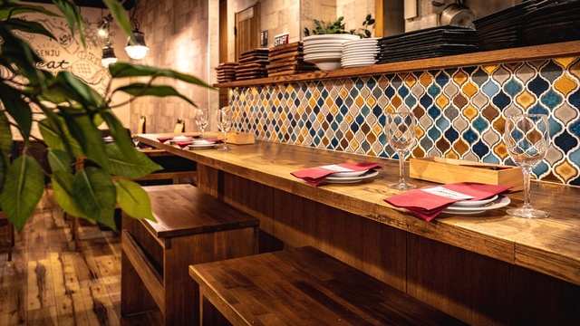 がぶ飲みワインと肉 千住MEAT