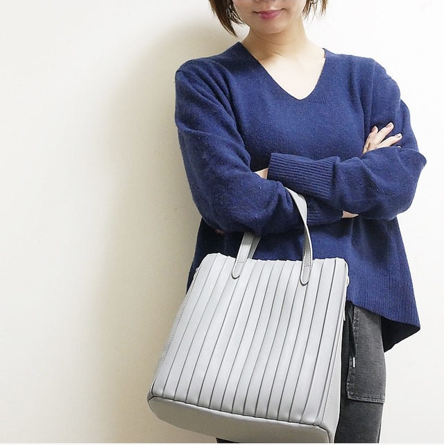 プリーツバッグ