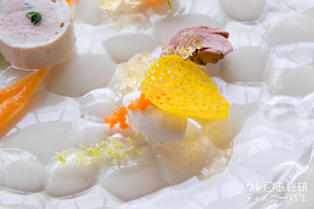 “ディズニー・イースター”ランチコース 5,000円｜東京ディズニーシー・ホテルミラコスタ「ベッラヴィスタ・ラウンジ」