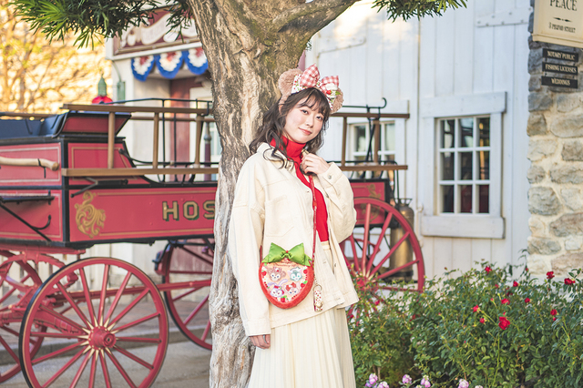 「ダッフィー＆フレンズのハートフェルト・ストロベリーギフト」グッズ