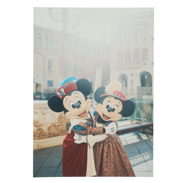 写真 500円|東京ディズニーリゾート「イマジニング・ザ・マジック」グッズ第2弾|販売店舗:東京ディズニーランド「グランドエンポーリアム」、東京ディズニーシー「エンポーリオ」|発売日:2025年2月13日(木)