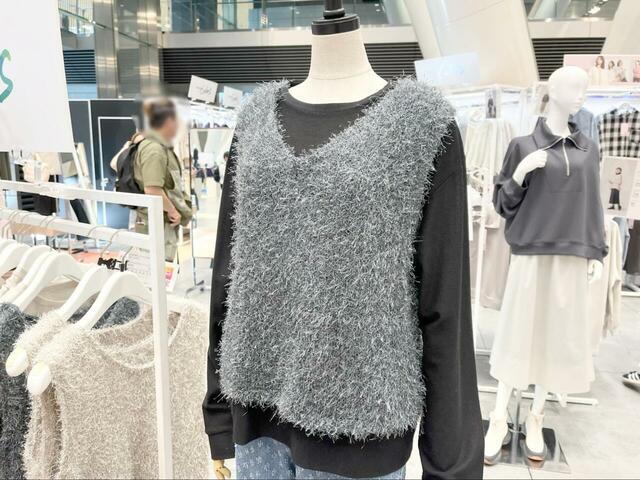 【ワークマン ラメシャギーニットベスト】ほどよくきらめくラメ入りシャギーが素敵!