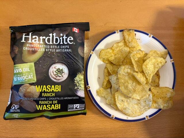 【コストコ ハードバイト アボカドオイル ポテトチップス 3種バラエティーボックス】ワサビランチ味は辛いもの好きとして絶品の味だった!