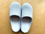 【UNIQLO （ユニクロ）ルームシューズ】シンプルなデザイン