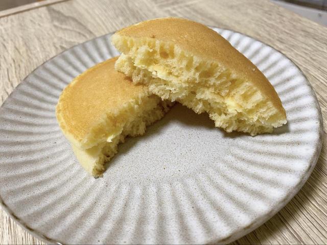 【パンケーキ（マーガリン）】ほんのり塩味の効いたマーガリンがアクセント