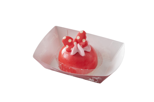 クランベリー・バニラムースケーキ、スーベニアプレート付き 800円｜スウィートハート・カフェ｜東京ディズニーランド「ベリー・ベリー・ミニー！」スペシャルメニュー