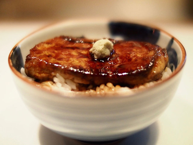 十番右京（麻布十番）　フォアグラ丼