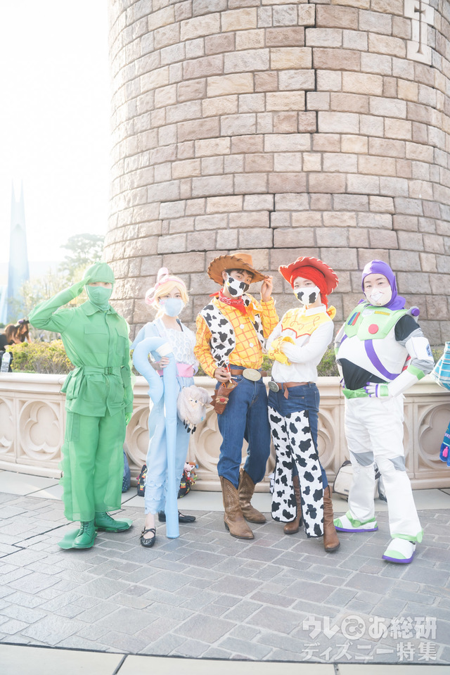 Dハロ 全身仮装 2022『トイ・ストーリー』シリーズよりグリーンアーミーメン、ボー・ピープ、ウッディ・プライド、ジェシー、バズ・ライトイヤー