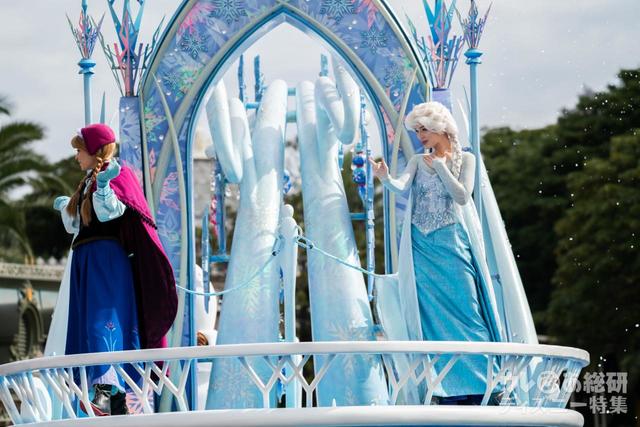 東京ディズニーランド「ディズニー・クリスマス・ ストーリーズ」 