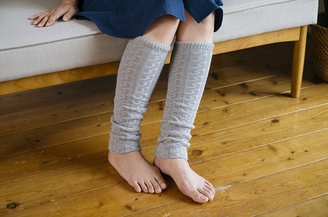 「ケーブル編レッグカバー」
