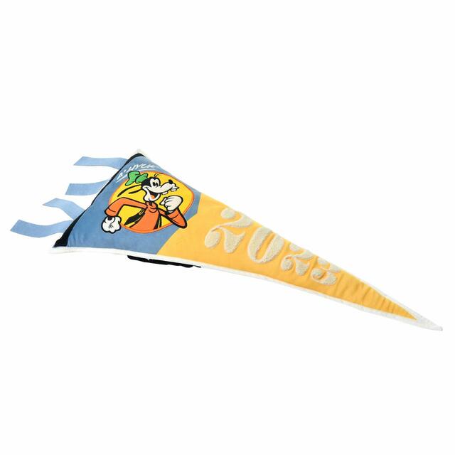 グーフィー クッション ペナント風 DATED 2023 4,950円