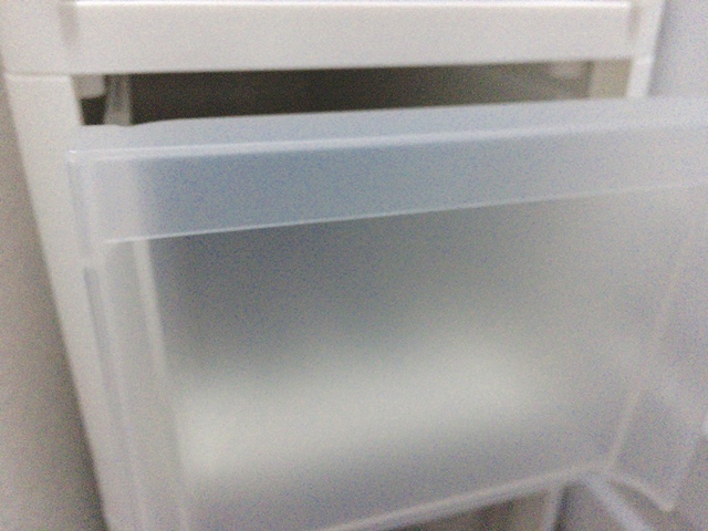 お部屋を有効活用するスリムストッカー