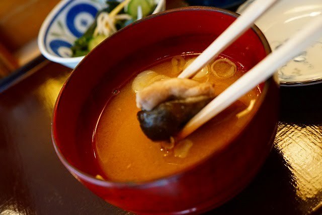 蛇の市本店（日本橋）　お味噌汁