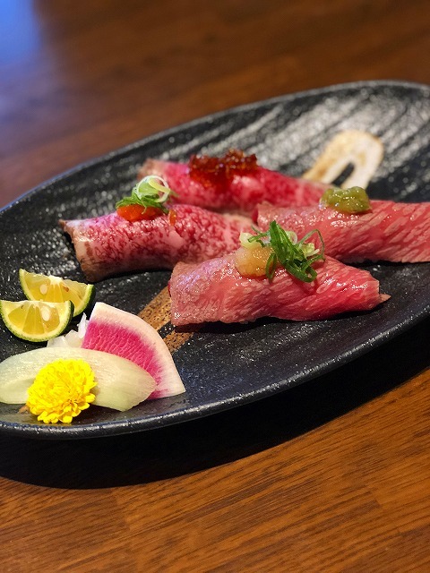 近江牛にぎり＠毛利志満