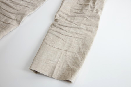 しわになりやすい麻