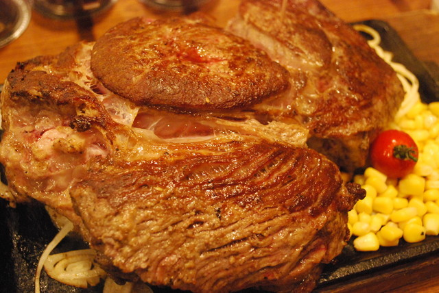 ヒーローズ・秋葉原店／3ポンドステーキ