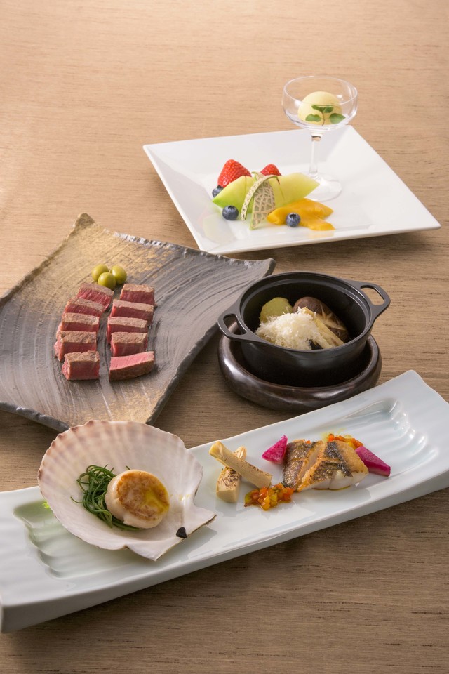 鉄板焼きディナー 漆黒|ディズニーアンバサダーホテル「花 Hana」