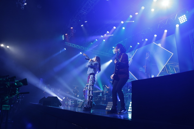 鈴木愛理LIVE PARTY No Live,No Life?