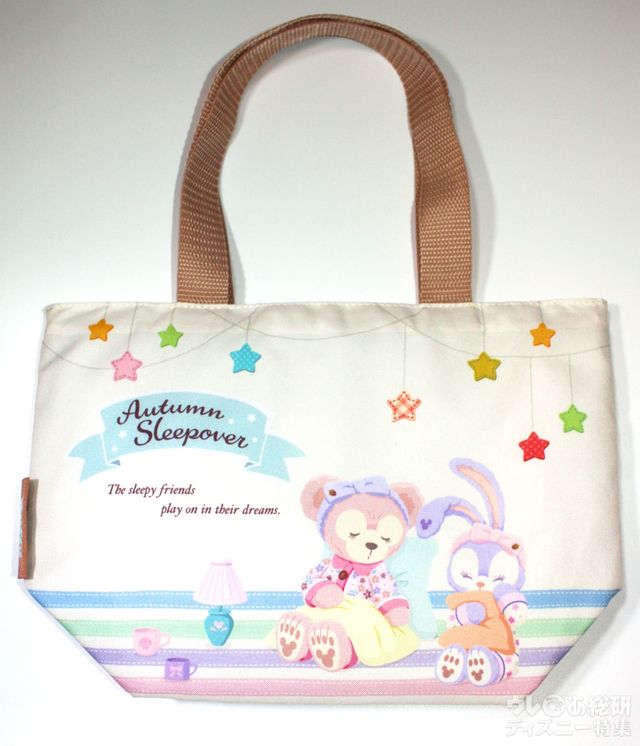 ケープコッド・クックオフのスペシャルメニューのスーベニア（ランチケース）