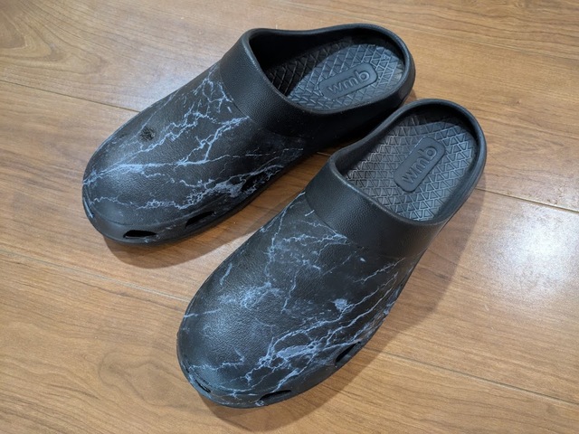 【ワークマン デザインサンダル】オフィス用など、室内履きとしても便利に使えそうです