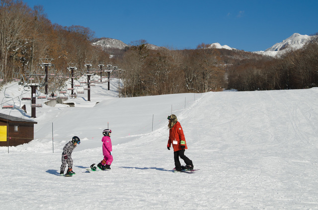 JAPAN SNOWBOAD ACADEMY たんばら校