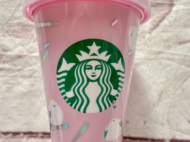 フロントにはサイレンロゴ入り