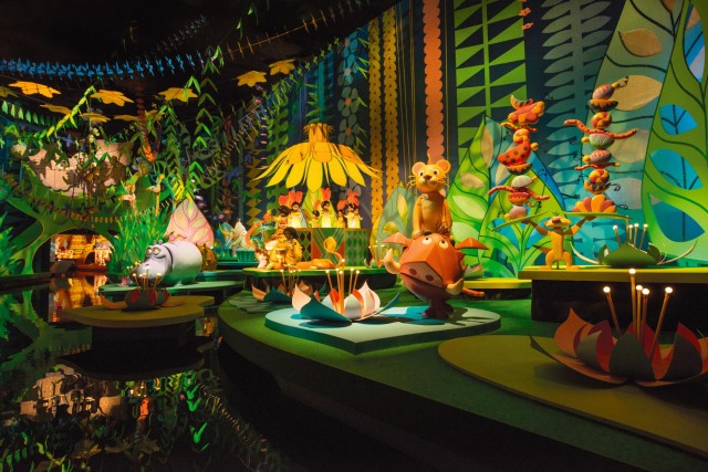 東京ディズニーランド イッツ・ア・スモールワールド