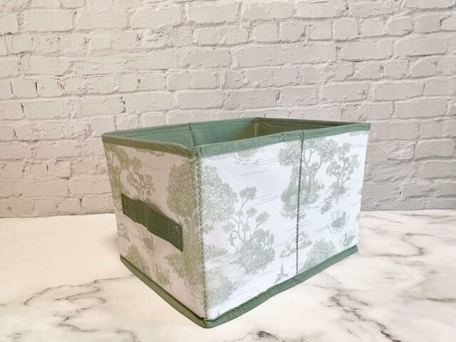 【Seria（セリア）】カラーボックスに2個入るサイズ感