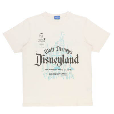 Tシャツ 2,900円｜サイズ：M、L｜東京ディズニーリゾート「ディズニー100」グッズ｜販売店舗：東京ディズニーランド「ギャグファクトリー/ファイブ・アンド・ダイム」、東京ディズニーシー「エンポーリオ」｜発売日：2023年2月2日（木）