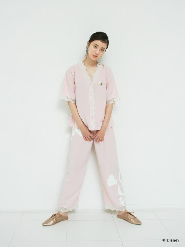 【The Little Mermaid】レーストリムトップス 価格9,240円（税込）／レーストリムロングパンツ 価格8,800円（税込）／カラー展開：LPNK / PNK / LBLU