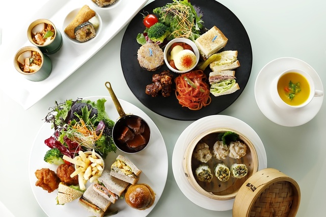 スーパースイーツビュッフェ2022～抹茶とメロンとチョコレート スイーツプレゼンテーション～