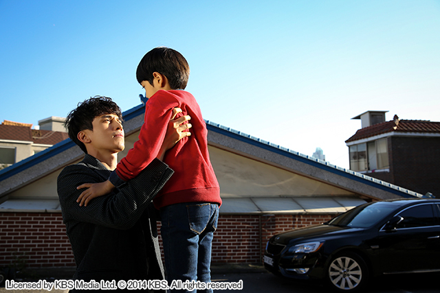 『アイアンマン~君を抱きしめたい』 Licensed by KBS Media Ltd. ©2014 KBS. All rights reserved